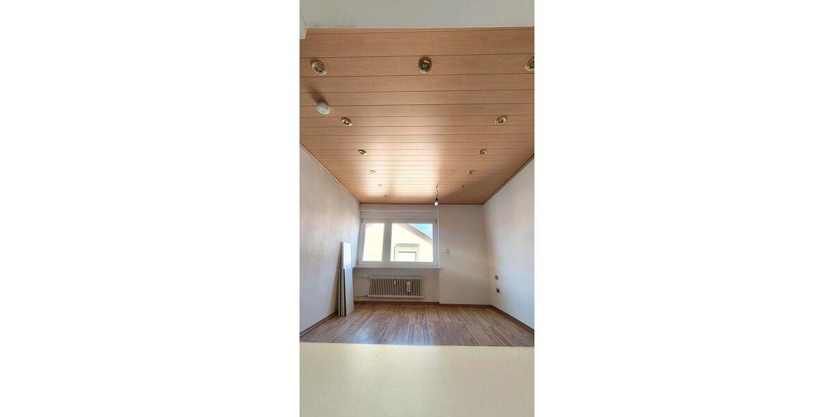 Etagenwohnung Grünstadt - 3 Zimmer, 69 m&sup2;, 800&euro; | Angebot:25844331