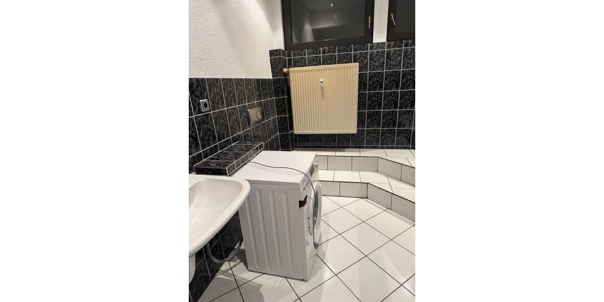 Dachgeschoßwohnung Bürstadt - 2 Zimmer, 85 m&sup2;, 1.000&euro; | Angebot:24658805