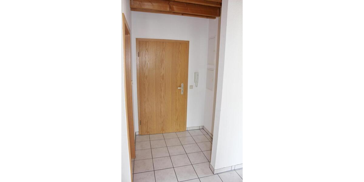 Dachgeschoßwohnung Schriesheim - 3 Zimmer, 80 m&sup2;, 730&euro; | Angebot:26099164