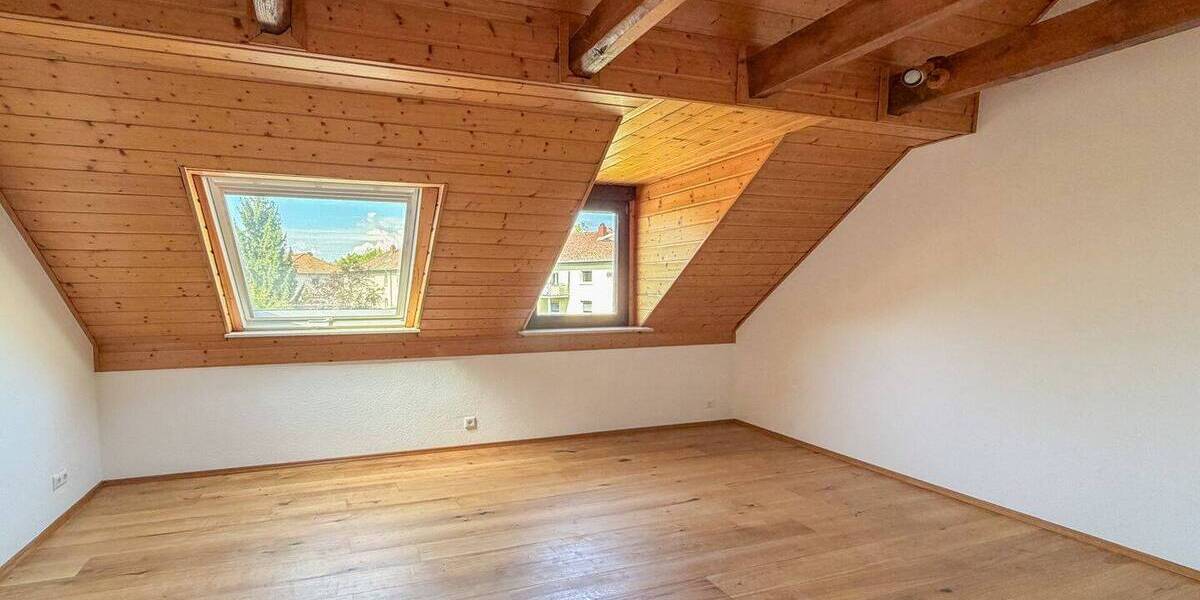 Einfamilienhaus Mannheim Neckarau - 6 Zimmer, 176 m&sup2;, 1.900&euro; | Angebot:26203550