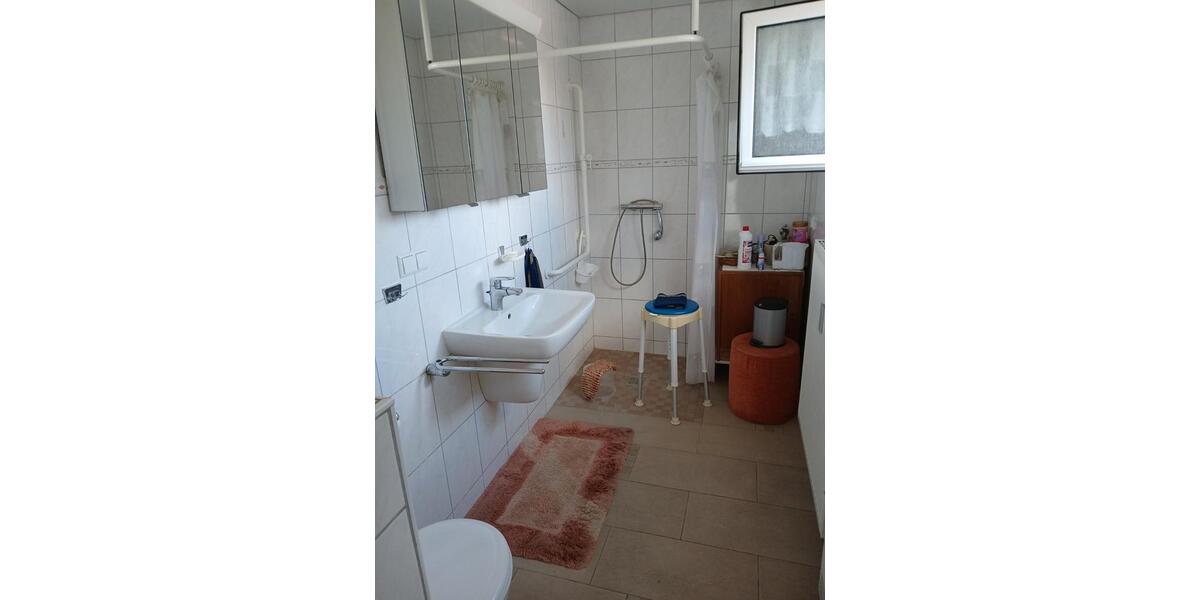 Einfamilienhaus Fürth - 8 Zimmer, 186 m&sup2;, 380.000&euro; | Angebot:26168111