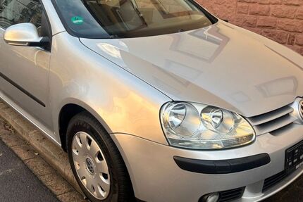 VW Golf 155.000 km 3.150 &euro; Worms 67550