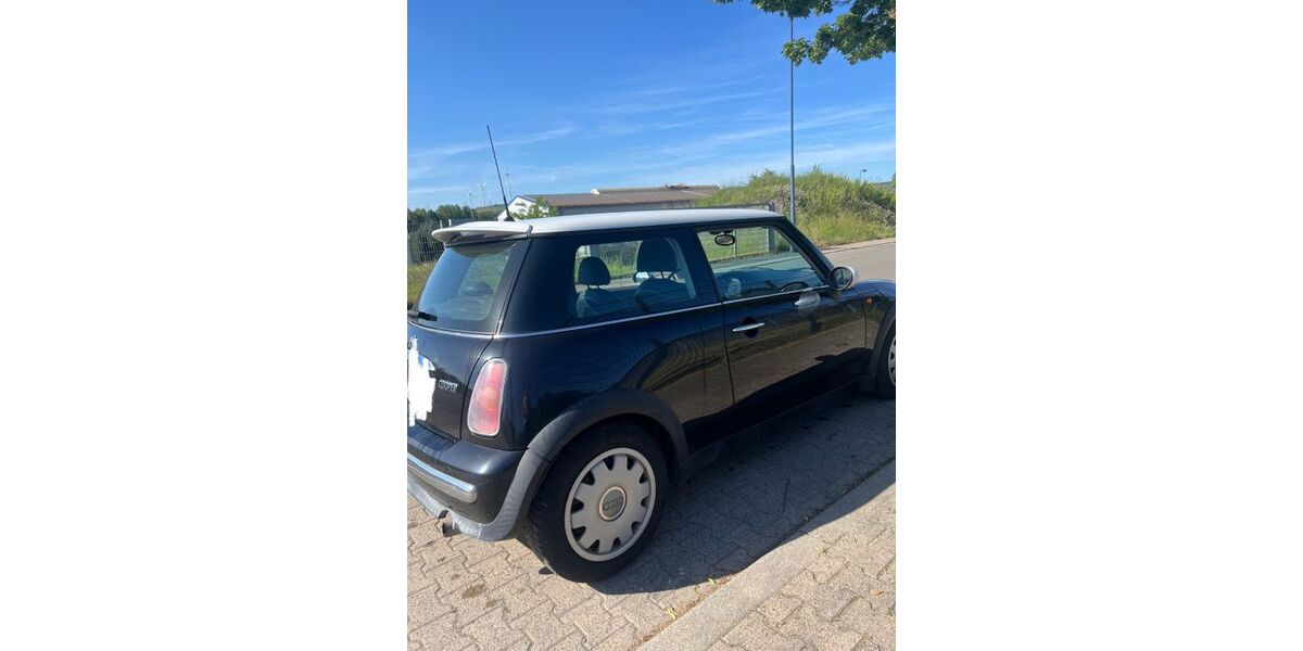Mini Cooper 220.000 km 1.200 &euro; Eisenberg 67304