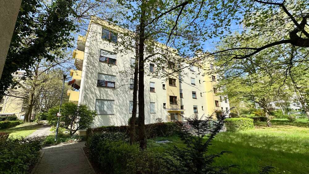 Etagenwohnung Weinheim - 4 Zimmer, 104 m&sup2;, 365.000&euro; | Angebot:26119581