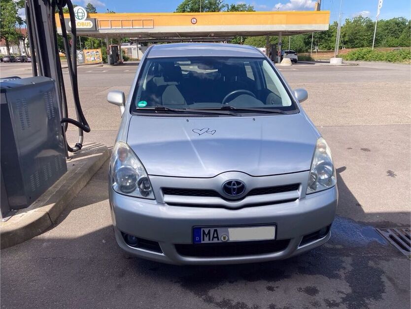 Corolla Verso