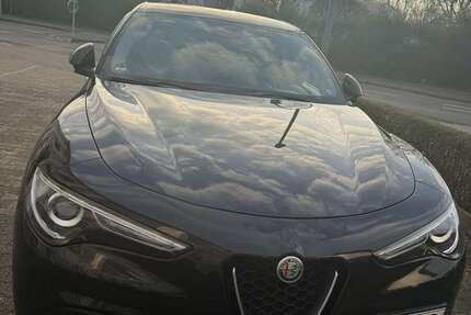 Alfa Romeo Stelvio 125.000 km 19.999 &euro; Ludwigshafen 67063