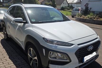 Hyundai KONA 132.608 km 10.900 &euro; Oberhausen - Rheinhausen 68794