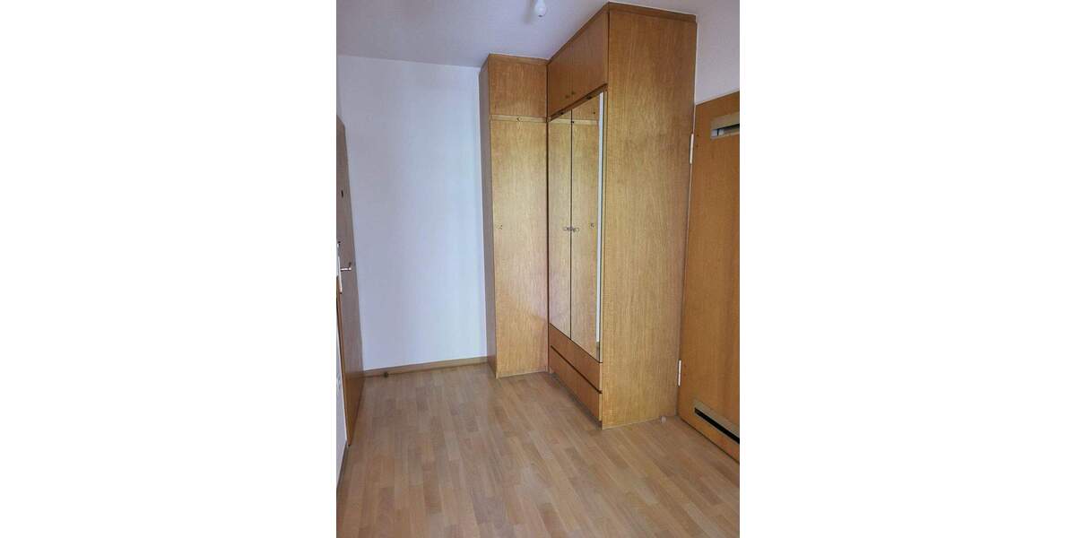 Schwanenstraße: Schnuckelige Wohnung mit Balkon im Hochparterre 1 zimmer