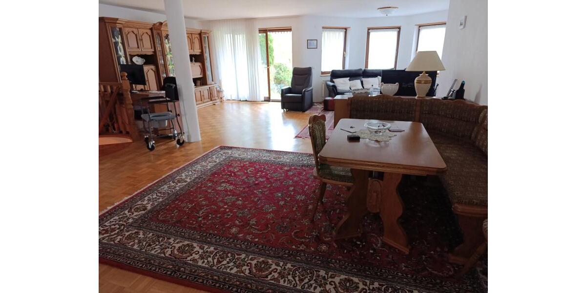 ObjNr:19777 - Sehr helles, leer stehendes 3-Fam. Haus (DHH) in guter Lage von Leimen; - Reihenendhaus Leimen | Angebot:23602618