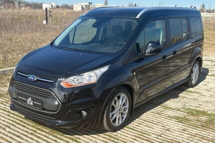 Ford Grand Tourneo