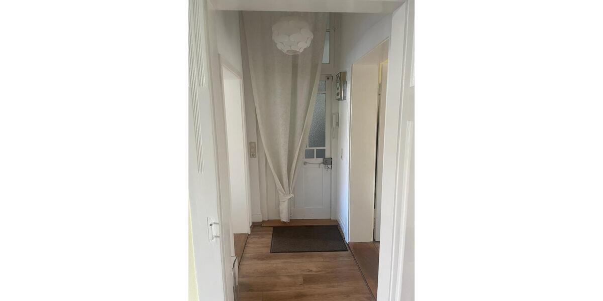 Schöner Praxisraum Donnerstag oder Montag zuvermieten zimmer