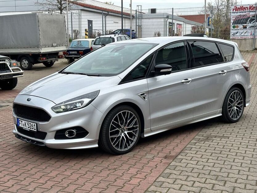 S-Max
