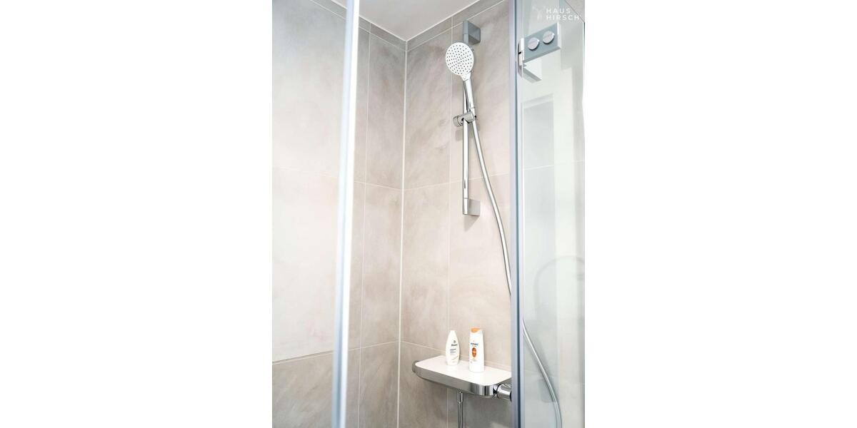 Helle 2- Zimmerwohnung mit 2 Balkonen, Erstbezug nach Sanierung 2 zimmer