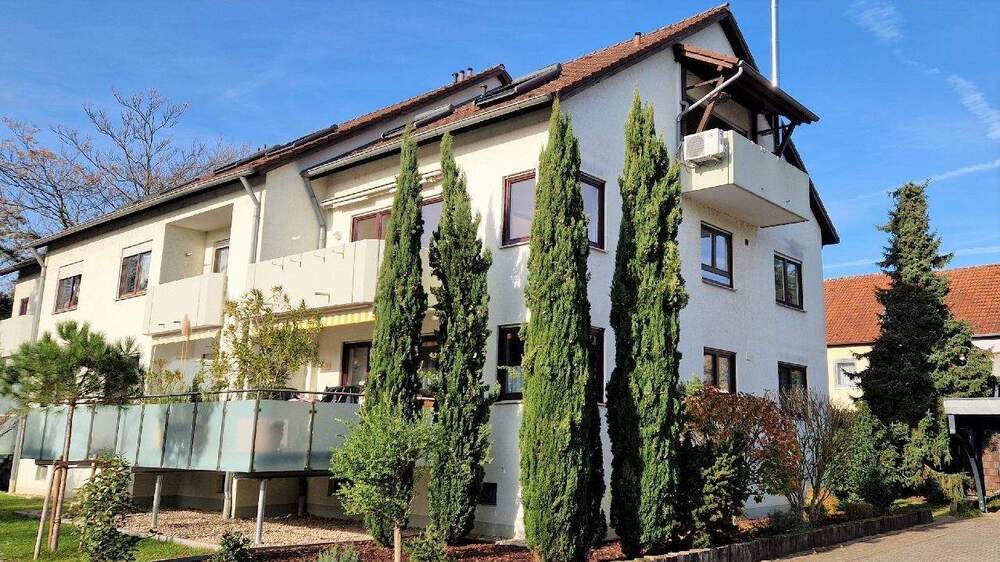 Etagenwohnung Mannheim Rheinau - 3 Zimmer, 90 m&sup2;, 294.000&euro; | Angebot:24793899
