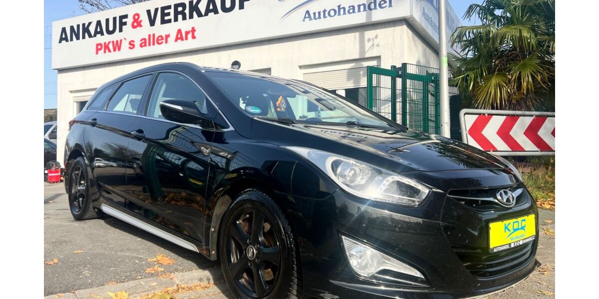 Hyundai i40 118.000 km 7.450 &euro; Mannheim 68199