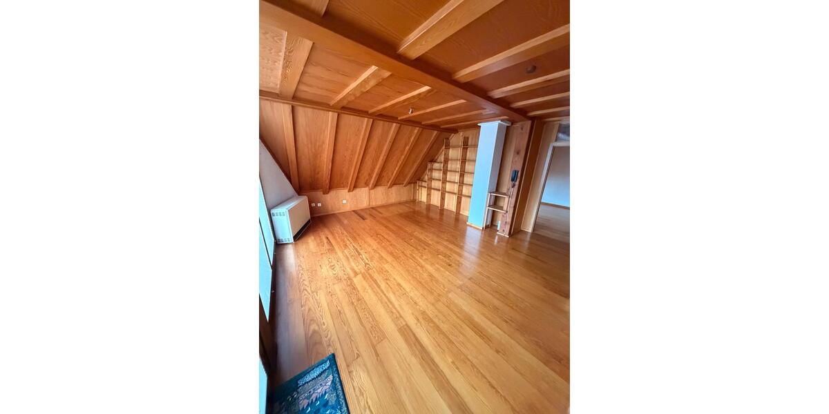 Gepflegtes Einfamilienhaus mit 3 Garagen in Mannheim-Käfertal 4 zimmer