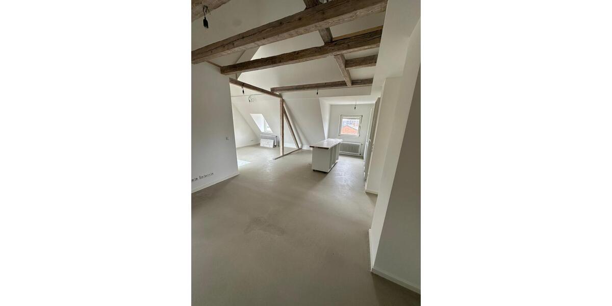 Dachgeschoßwohnung Ludwigshafen am Rhein Edigheim - 3 Zimmer, 84 m&sup2;, 924&euro; | Angebot:26163151