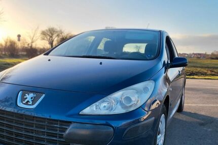 Peugeot 307 185.000 km 1.349 &euro; Ludwigshafen am Rhein 67065