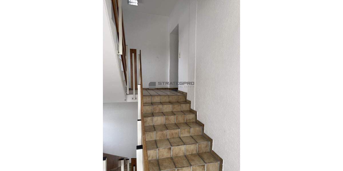 Etagenwohnung Ludwigshafen Rheingönheim - 2 Zimmer, 74 m&sup2;, 720&euro; | Angebot:25267545