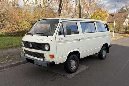 VW Bus 242.000 km 21.800 &euro; Mannheim 68307