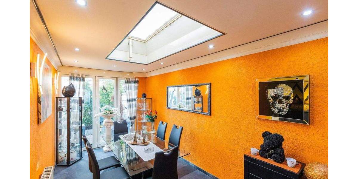 Einfamilienhaus Mannheim Käfertal - 6 Zimmer, 251 m&sup2;, 698.000&euro; | Angebot:25654268