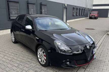 Alfa Romeo Giulietta 194.000 km 8.990 € Mannheim 68219