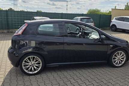 Fiat Punto 163.000 km 2.200 &euro; Hanhofen 67374