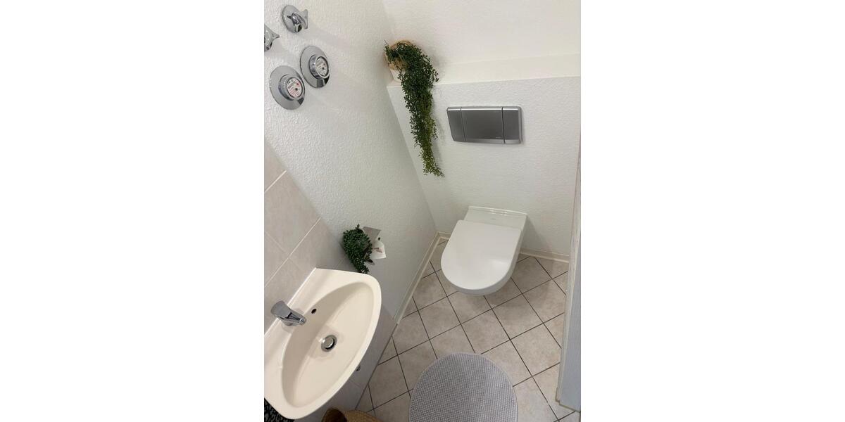 Etagenwohnung Mannheim Hochstätt - 3.5 Zimmer, 75 m&sup2;, 950&euro; | Angebot:25370368