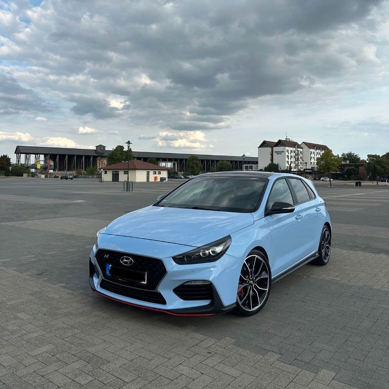 i30