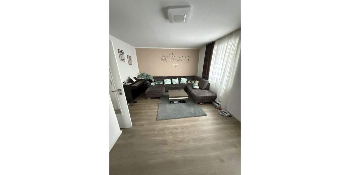 Einfamilienhaus Mutterstadt - 6 Zimmer, 160 m&sup2;, 1.600&euro; | Angebot:25281135