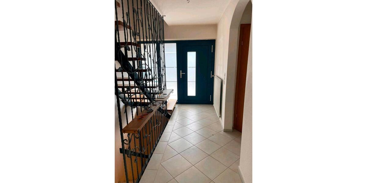 Einfamilienhaus Neckarsteinach - 7 Zimmer, 176 m&sup2;, 438.000&euro; | Angebot:27095420