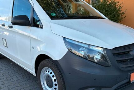 Mercedes-Benz Vito 158.131 km 14.900 &euro; mannheim 68219