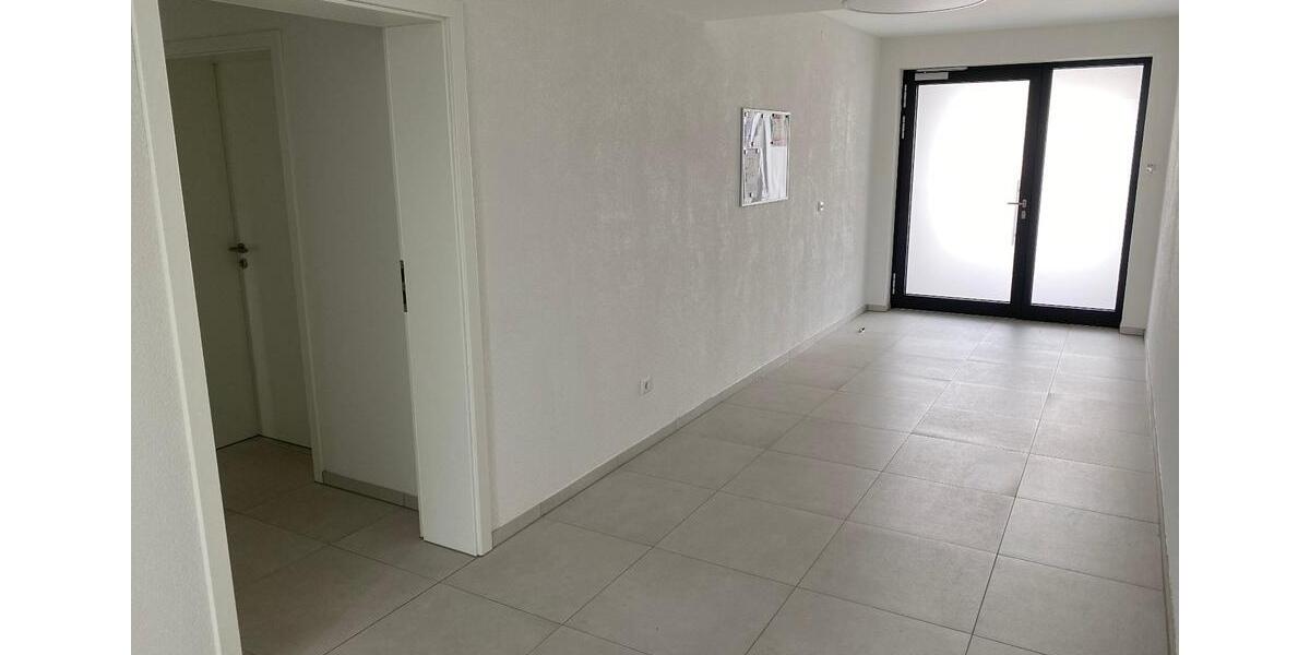 Einfamilienhaus Hockenheim - 3 Zimmer, 155 m&sup2;, 1.800&euro; | Angebot:25285346