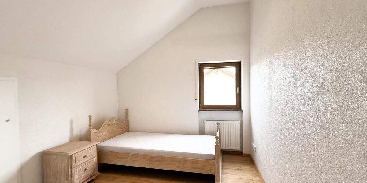 Mehrfamilienhaus, Wohnhaus Großniedesheim - 7 Zimmer, 240 m&sup2;, 765.000&euro; | Angebot:25682665