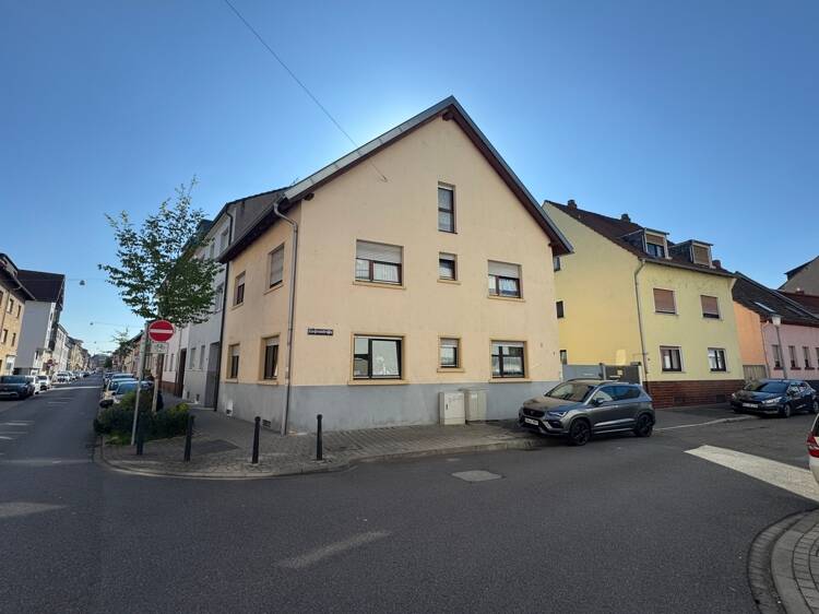 Mehrfamilienhaus, Wohnhaus Mannheim / Neckarau Neckarau - 9 Zimmer, 200 m&sup2;, 510.000&euro; | Angebot:26139134