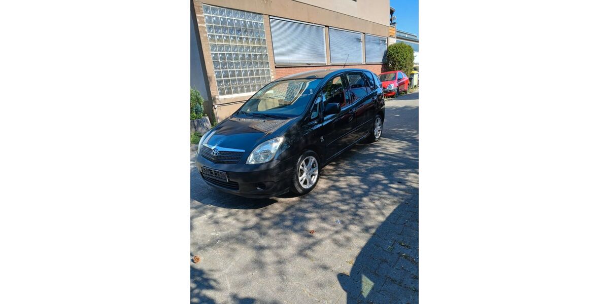 Toyota Corolla Verso 180.300 km 1.700 &euro; Mannheim 68307