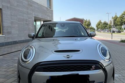 Mini Cooper S 66.000 km 25.490 &euro; Ludwigshafen 67061