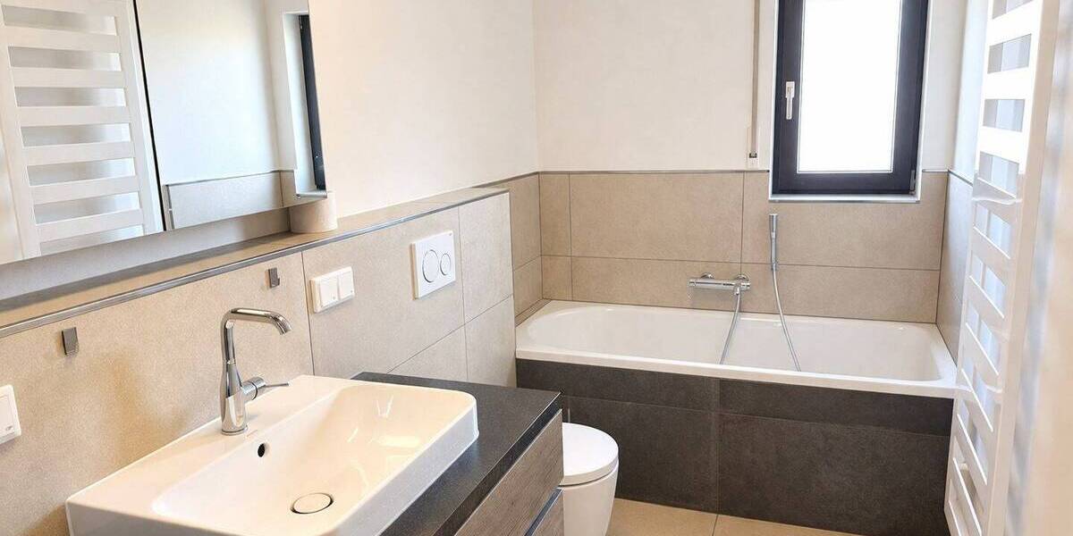 Reihenmittelhaus Mannheim Rheinau - 5 Zimmer, 149 m&sup2;, 495.000&euro; | Angebot:26155054