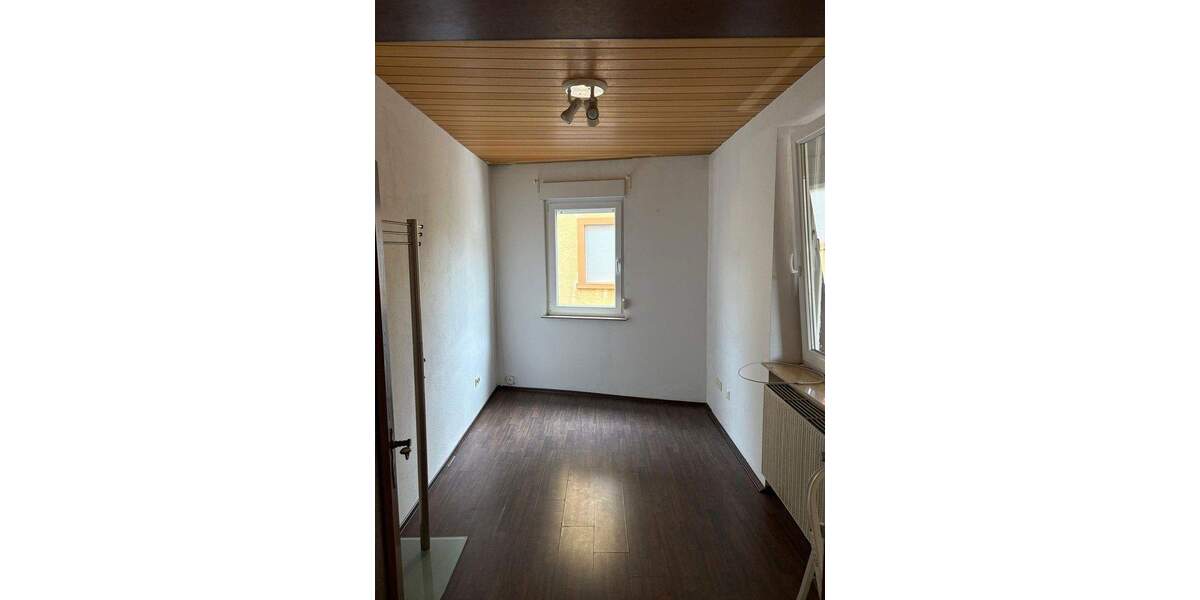 Mehrfamilienhaus, Wohnhaus Ludwigshafen Rheingönheim - 8 Zimmer, 206 m&sup2;, 550.000&euro; | Angebot:25717517