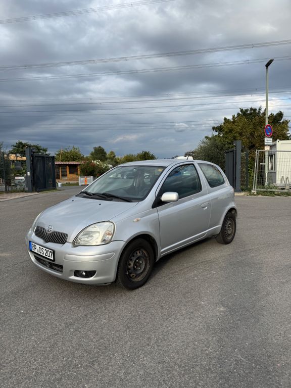 Yaris