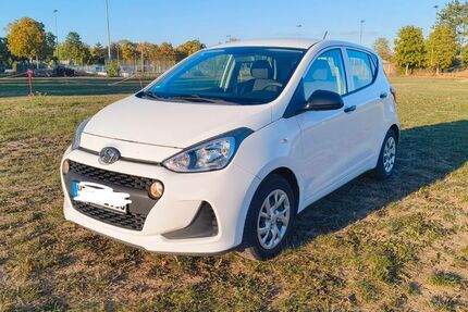 Hyundai i10 10.600 km 9.900 &euro; Mannheim 68305