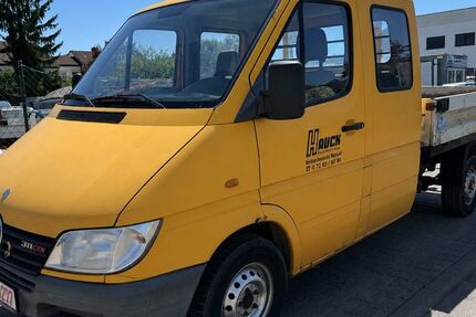 Mercedes-Benz Sprinter 360.000 km 4.400 &euro; Weinheim 69469