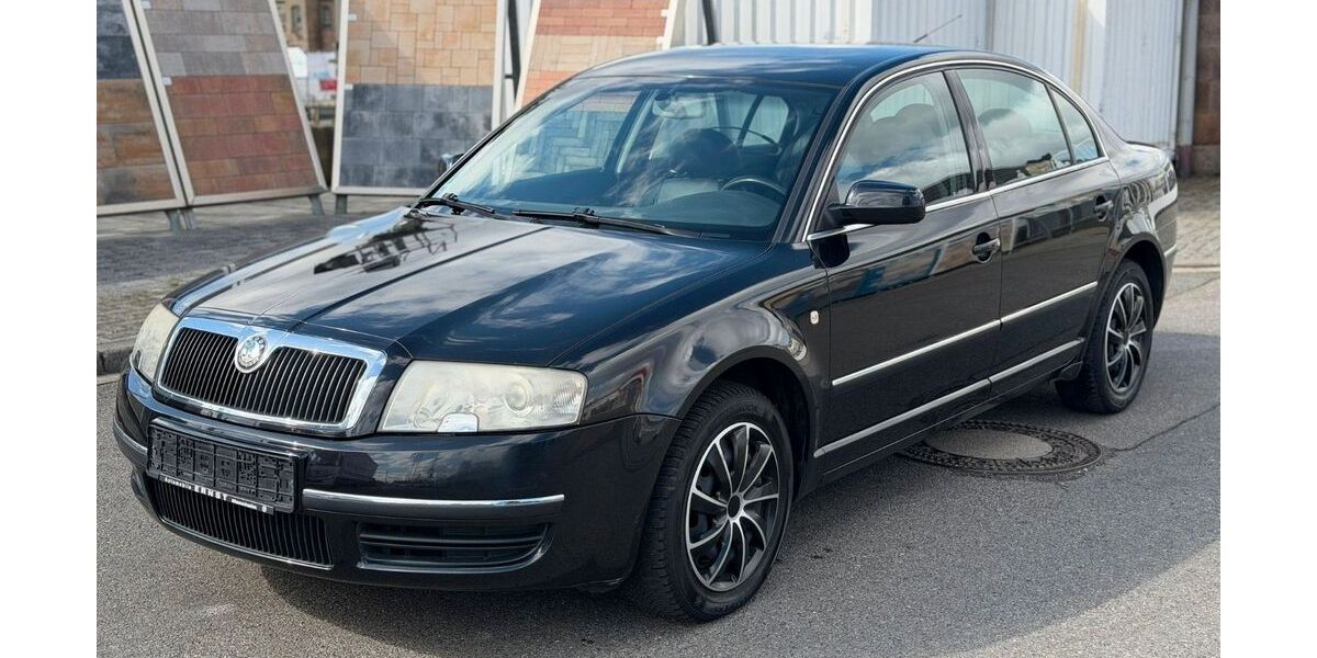 Skoda Superb 209.000 km 1.950 &euro; Mannheim 68199