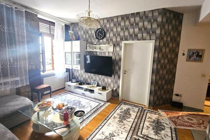 ObjNr:19036 - In 2015 komplett sanierte 3-Zi. ETW in zentraler Lage in NeustadtWeinstraße 3 zimmer