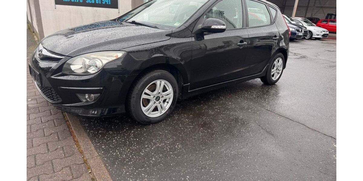 Hyundai i30 159.000 km 2.390 &euro; Mannheim 68309