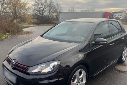 VW Golf 153.000 km 9.900 &euro; Speyer 67346