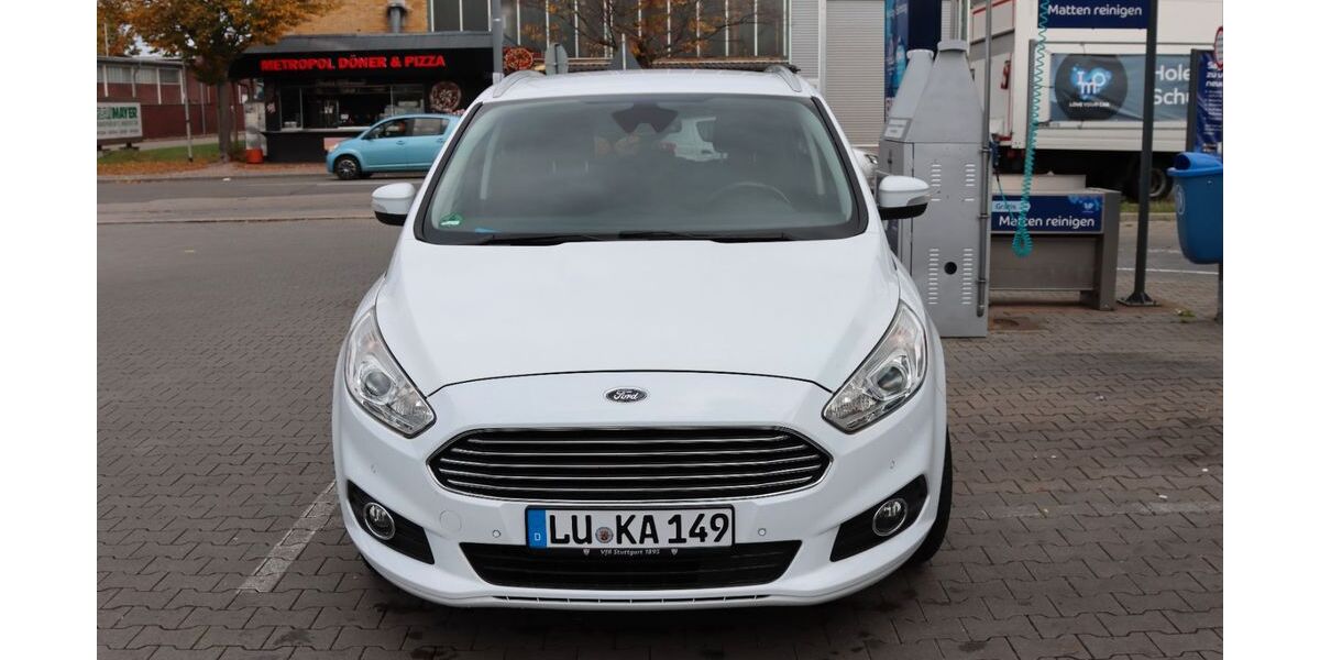 Ford S-Max 199.500 km 9.000 &euro; Ludwigshafen 67063