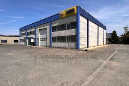 Halle in Troisdorf 14.650 € 3200 m²