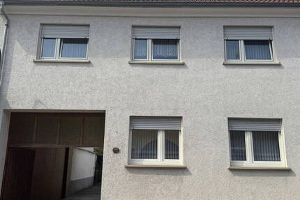 Haus Philippsburg - 5 Zimmer, 148 m&sup2;, 370.000&euro; | Angebot:26155473