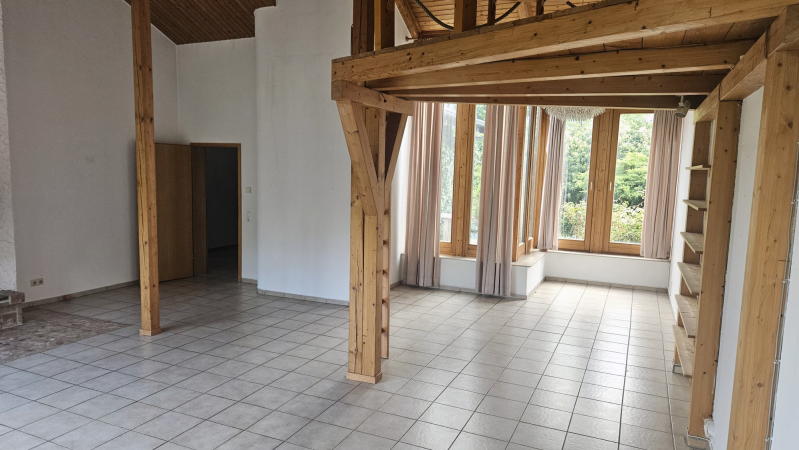 ObjNr:19748 - Gepflegtes, freistehendes EFH mit Terrasse und großem Garten in Zwingenberg 4 zimmer